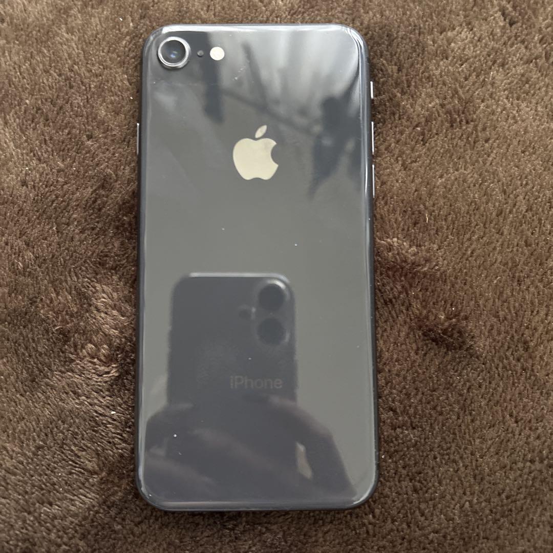 iPhone8 64