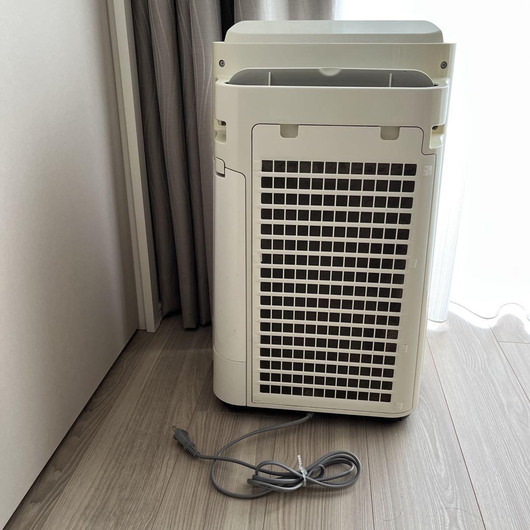 SHARP シャープ 加湿空気清浄機 KC-J50-W