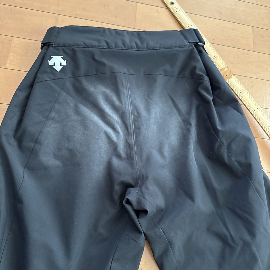 DESCENTE スノーボードジャケット Mサイズ