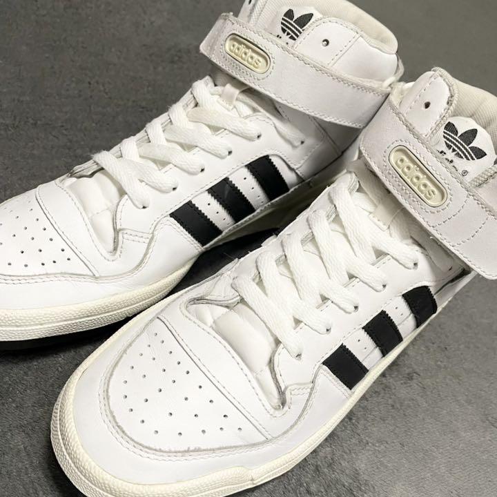 人気定番低価 adidas FORUM MID フォーラム ミッド 白×黒 27.5cm MaABk-m26082092602 新作登場