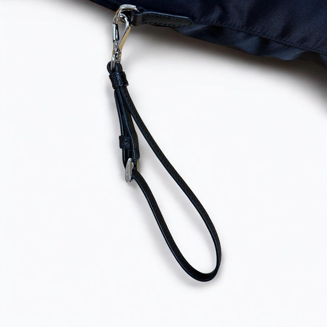 新品★PRADA(プラダ) Re-Nylon ポーチ　バッグ　黒