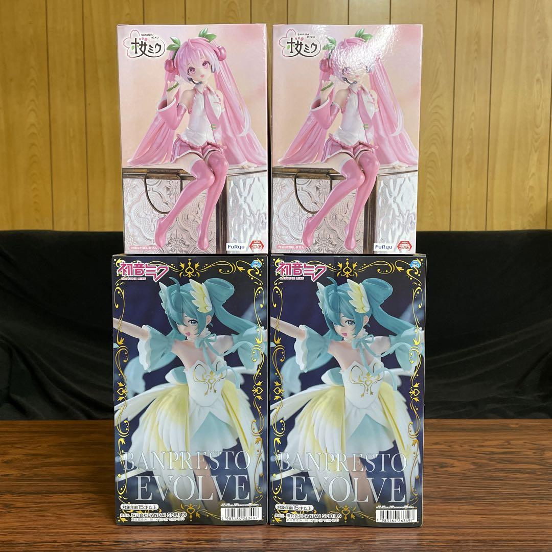 初音ミク&桜ミク 人気フィギュアまとめ売り 4体