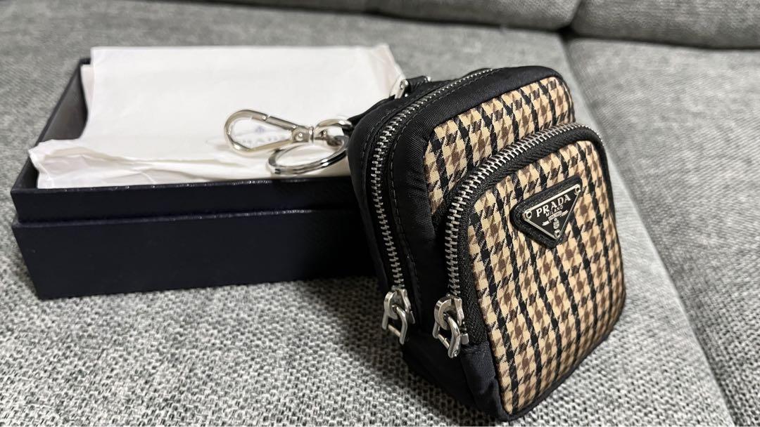 【最終値下げです！】PRADA ミニポーチ キャメル