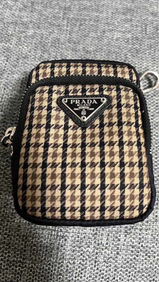 【最終値下げです！】PRADA ミニポーチ キャメル