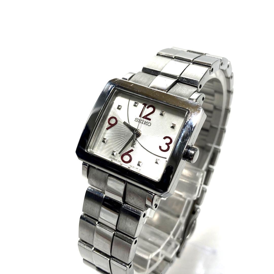 【稼働品】SEIKO　腕時計　ルキア　電池式　3針　スクエア　シルバー