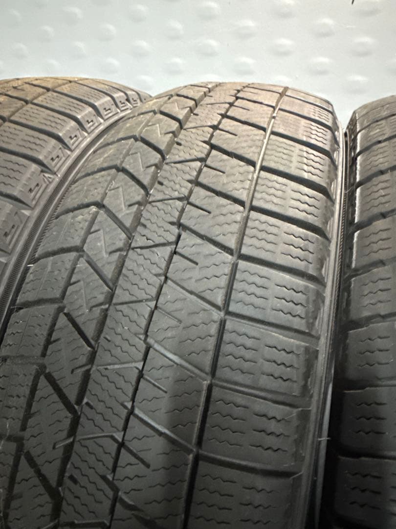 ダンロップ ウィンターマックス03 195/65R15 4本セットの2本分 ダンロップ ウィンターマックス03 195/65R15 4本セットの2本分