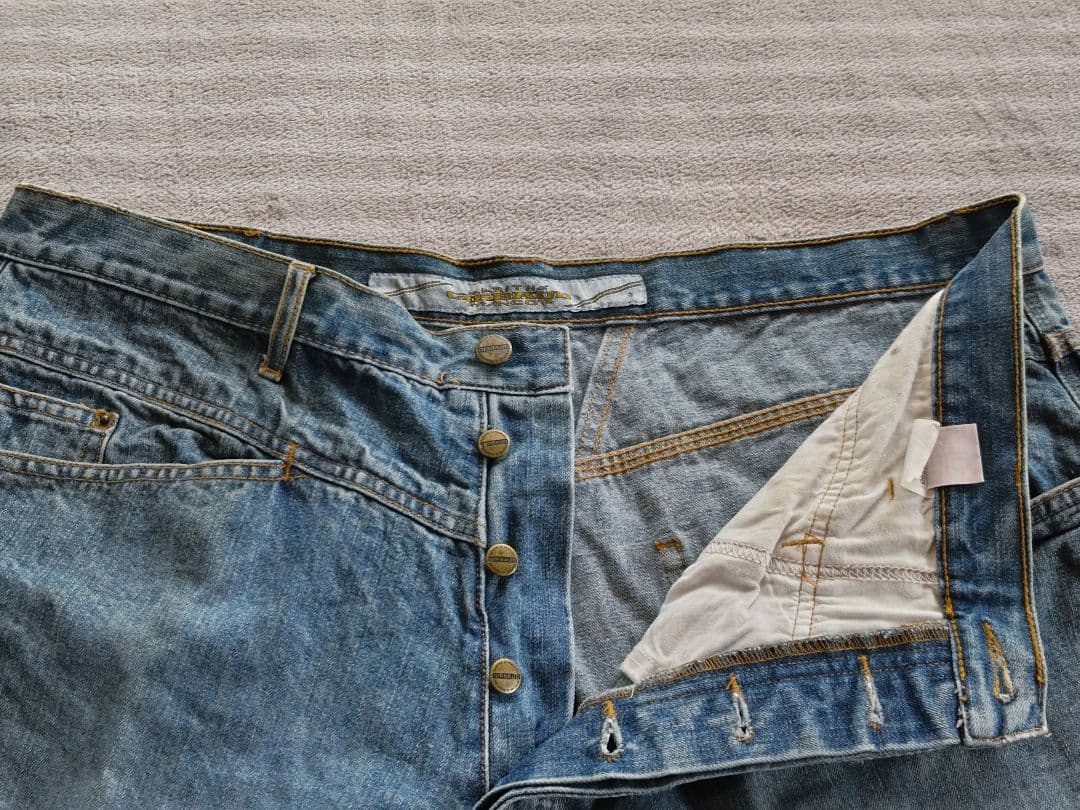 MARITHE FRANCOIS GIRBAUD　ジルボーデニムジーン