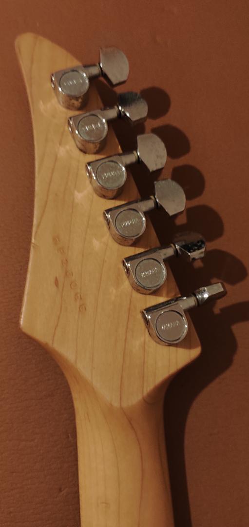 ヤマハ エレキギター YAMAHA ADVANCED FORM YGX112P
