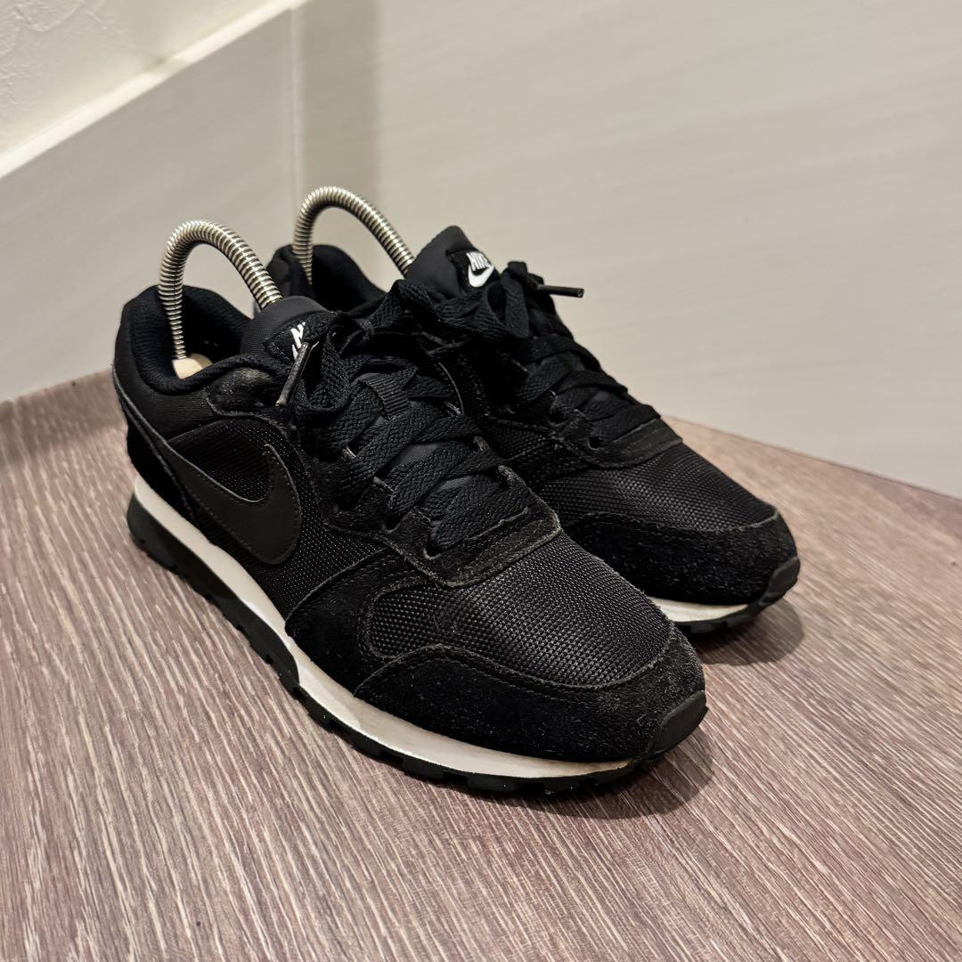 セール中 Nike インターナショナリスト ブラック スエード 23.0