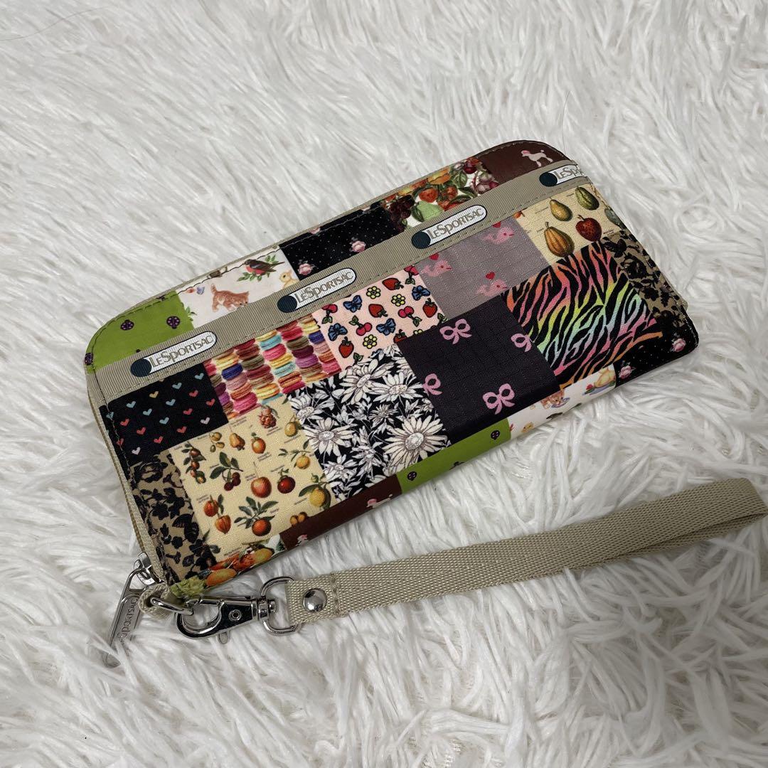 美品】レスポートサック 長財布 パッチワーク柄 ラウンドジップ