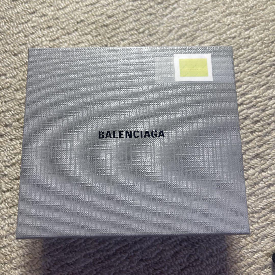 BALENCIAGA ネオンイエロー 三つ折り財布