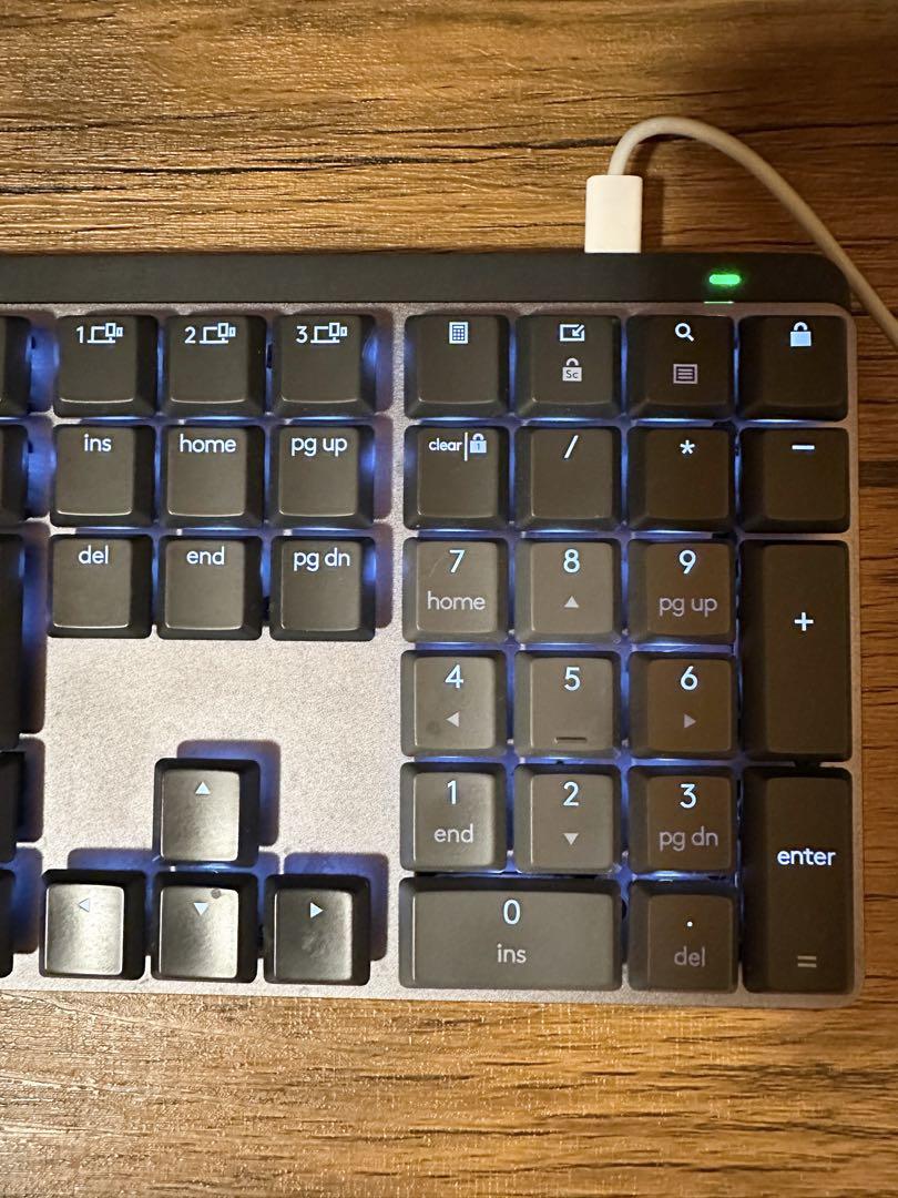 logicool ワイヤレスキーボード MX Mechanical 青軸