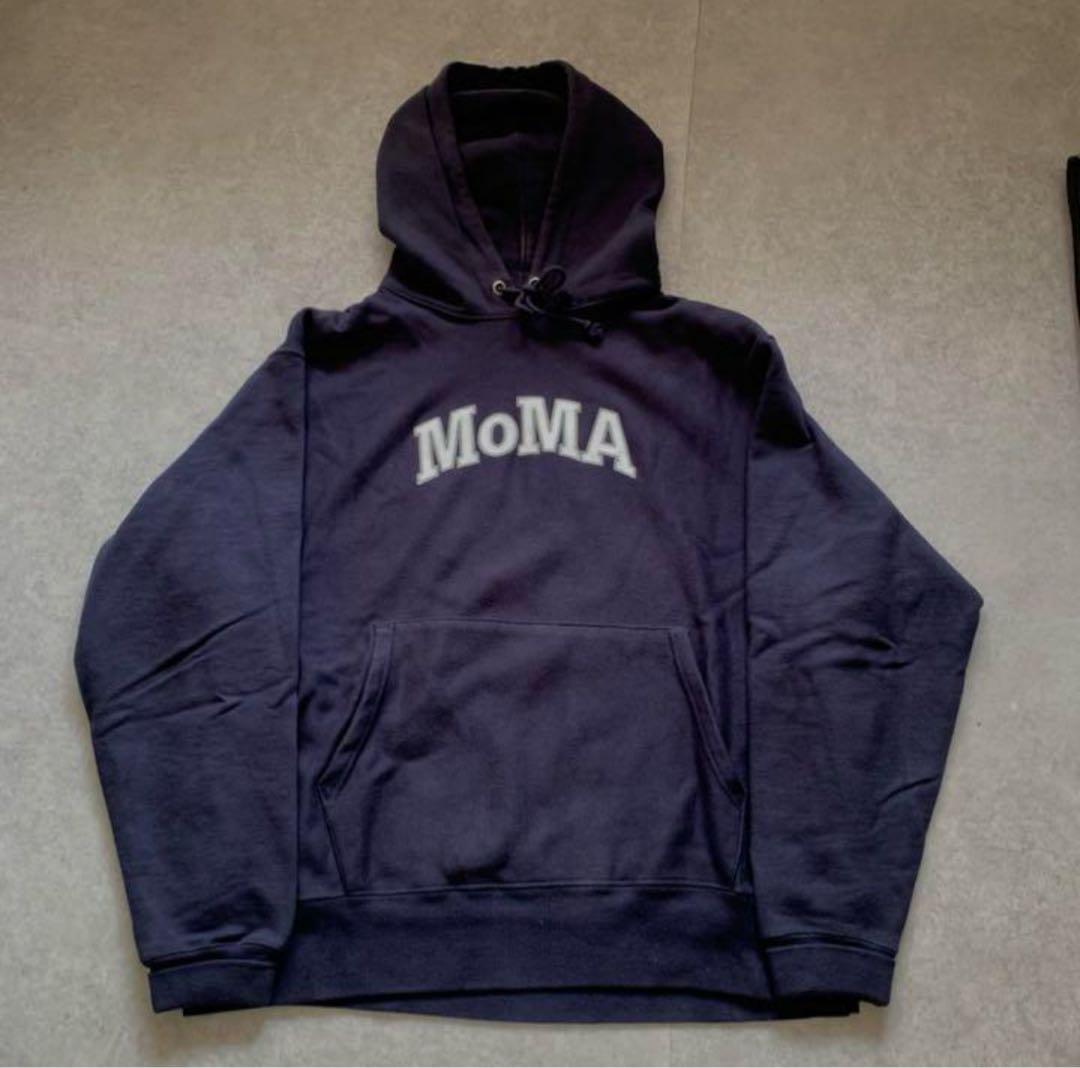 MoMA パーカー　ネイビー