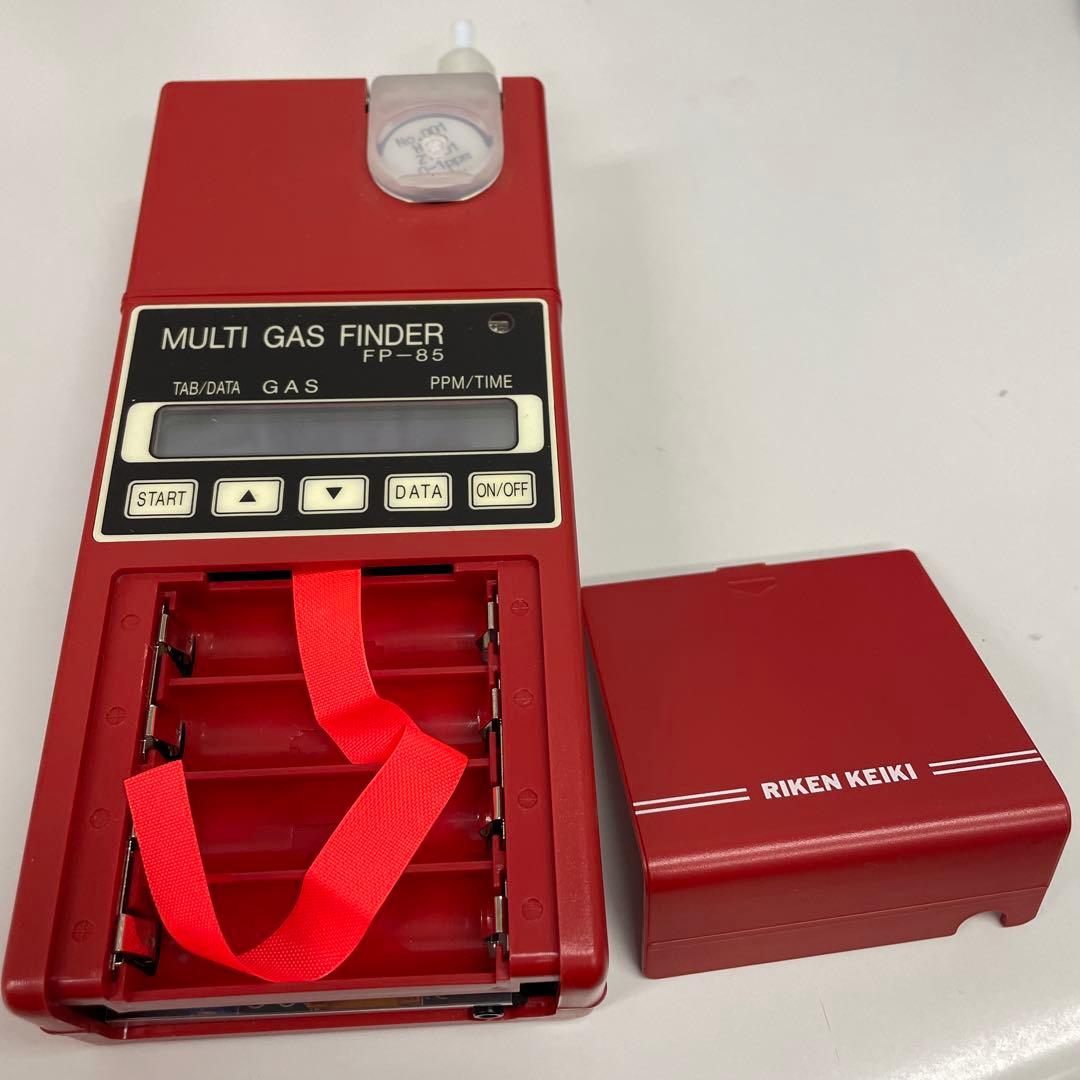 中古 理研計器 ホルムアルデヒド検知器 ケース付 FP-85レッド 中古 理研計器 ホルムアルデヒド検知器 ケース付 FP-85レッド