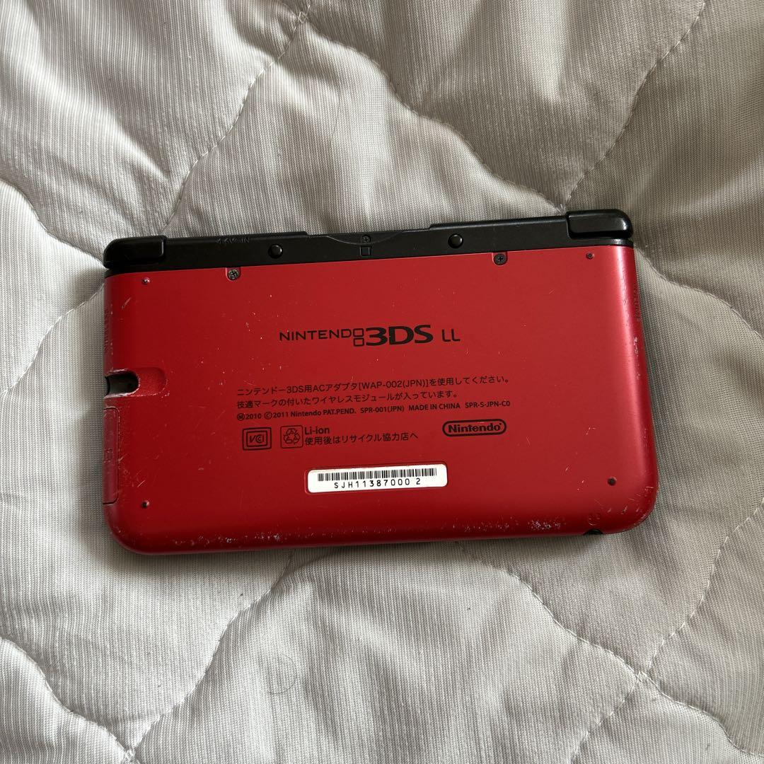 ニンテンドー3DSLLブラック×レッド