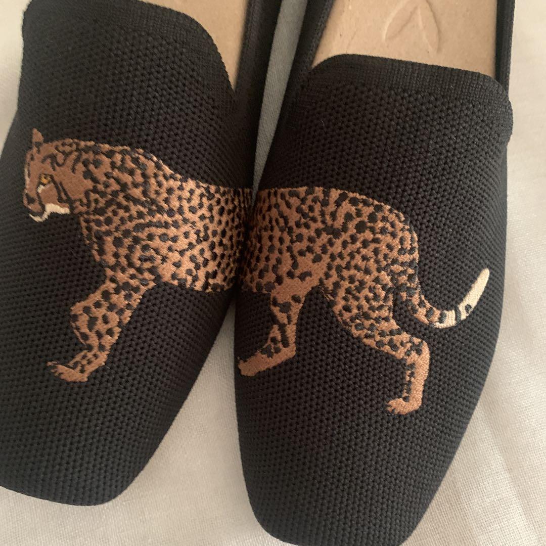 VIVAIA ブラック フラット スクエア型　刺繍　23.5センチ　37.5 A