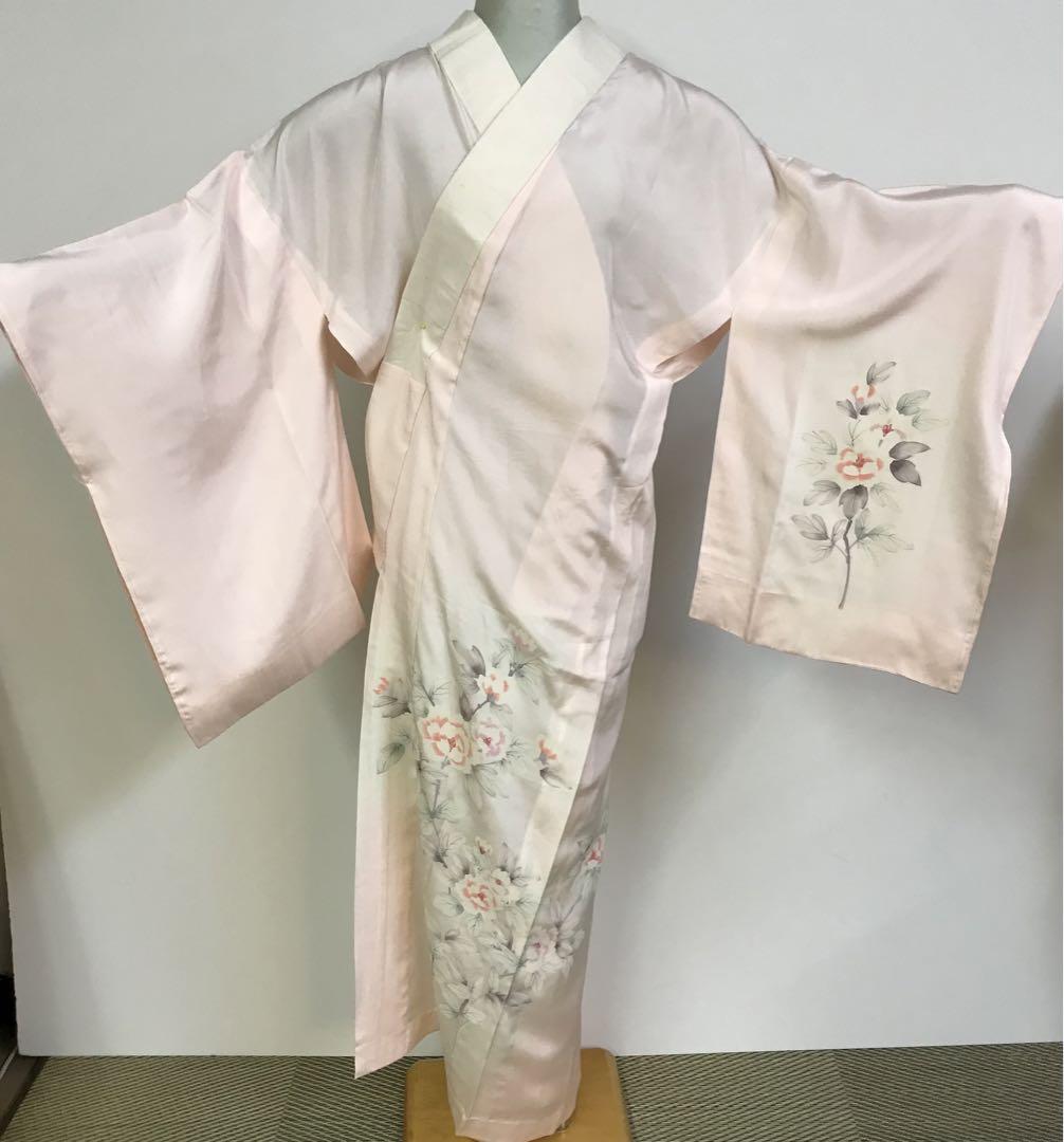 (6215)  ✿.*  長襦袢(正絹)  半衿付  絞りの絵羽柄 ✿.*・ 楽天市場】長襦袢 正絹 絵羽の通販