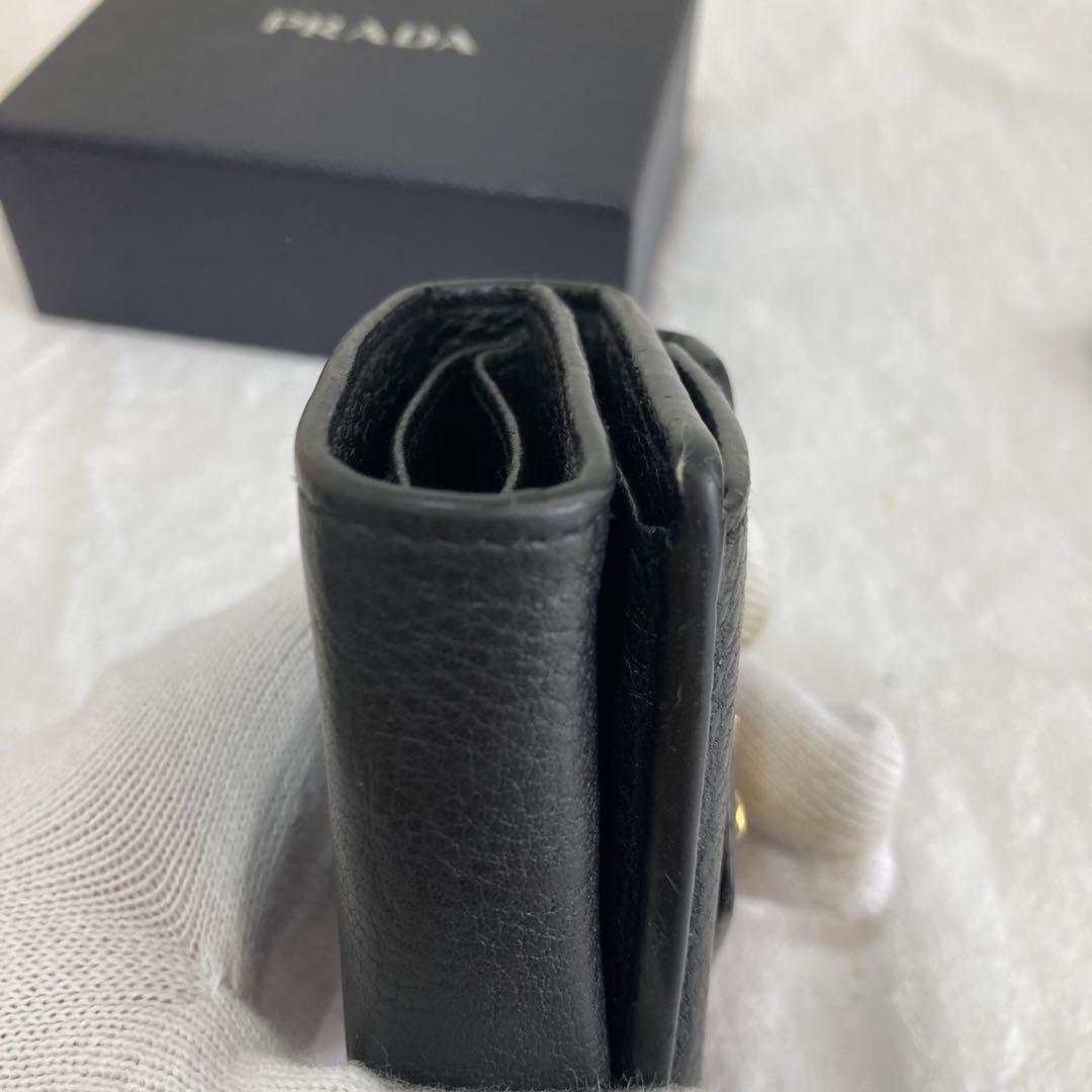 専用 美品 PRADA プラダ 折り財布 ブラック レザー 画像12