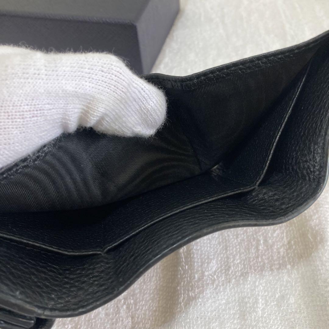 専用 美品 PRADA プラダ 折り財布 ブラック レザー 画像6