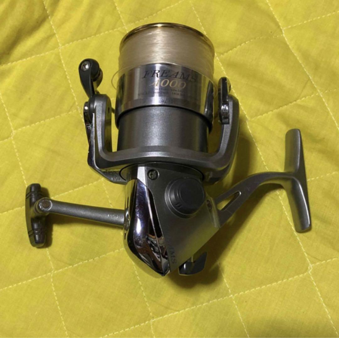 リール Daiwa  FREAMS  4000
