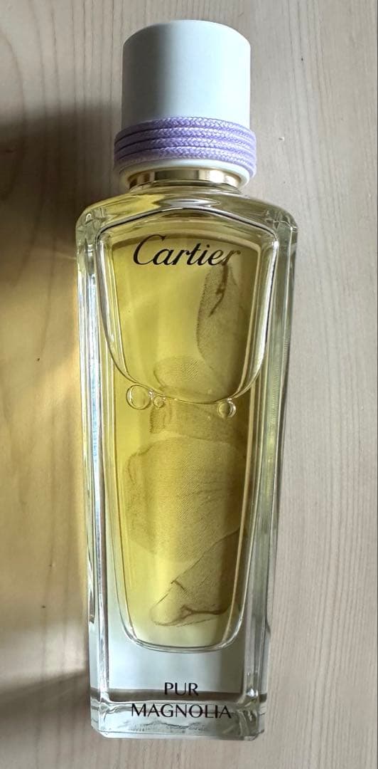 カルティエ 香水 ピュール マニョリアオードトワレ カルティエ 香水 ピュール マニョリアオードトワレ