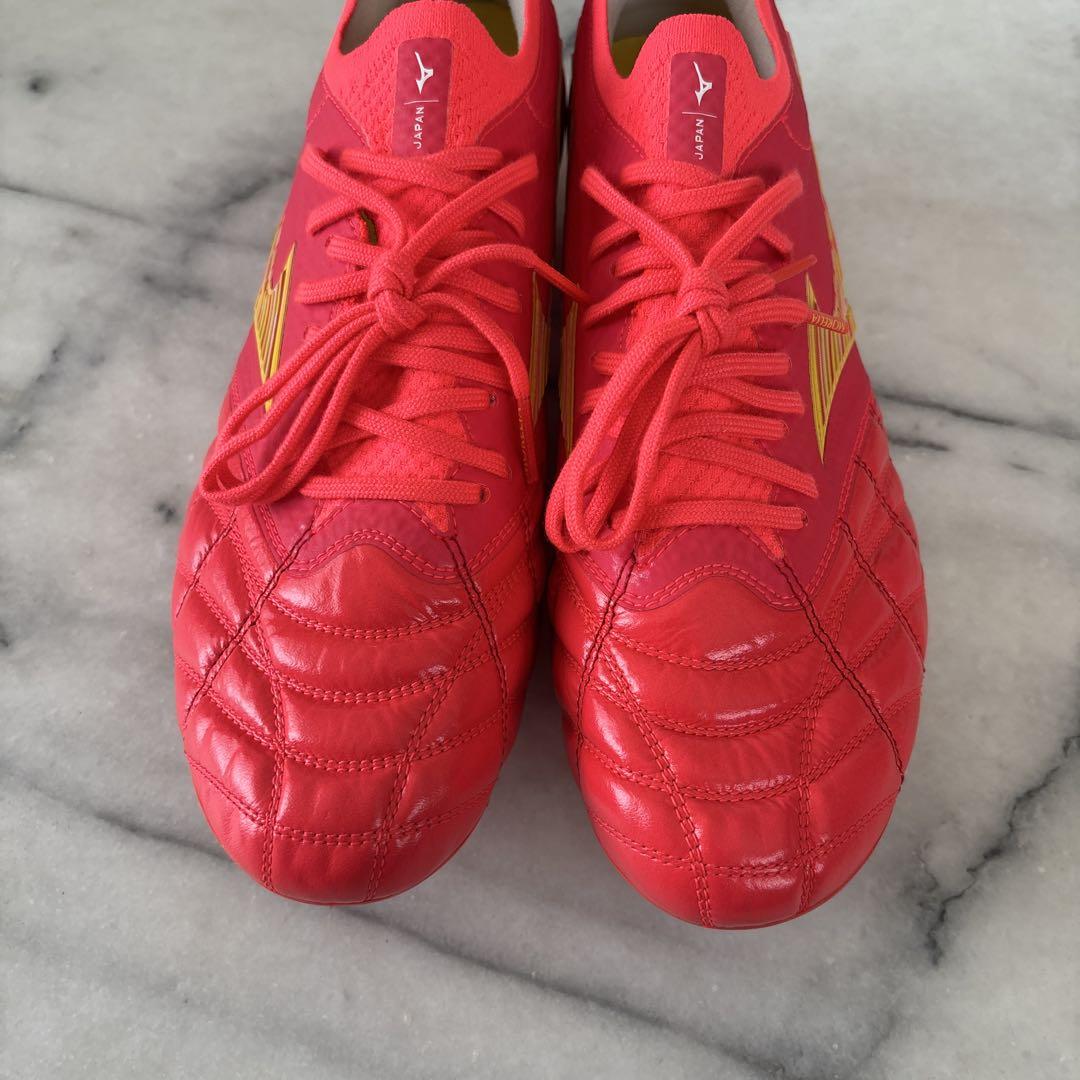 Mizuno Morelia NEO レッド サッカーシューズ