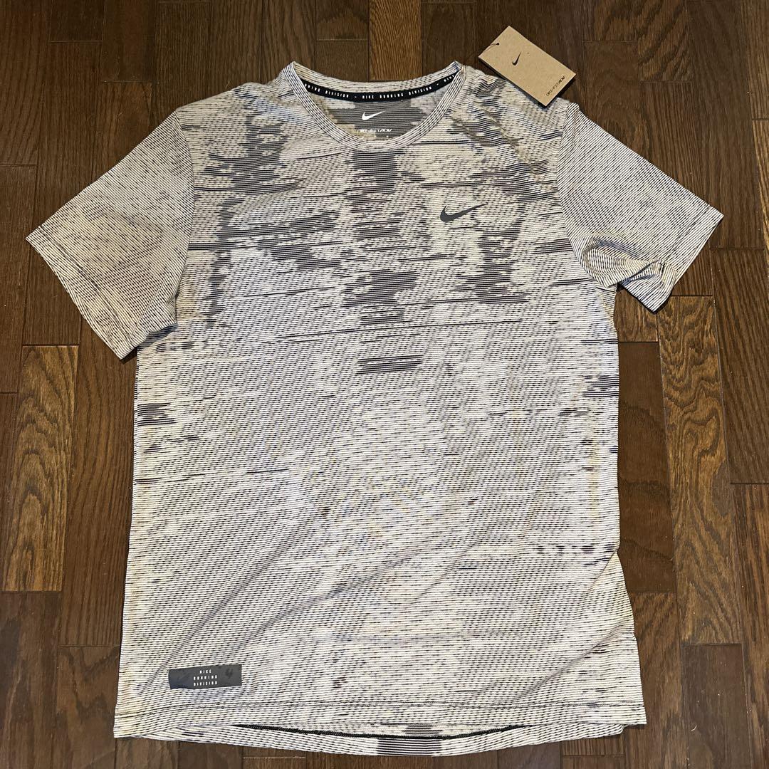 【M】 NIKE ナイキ ランニングディビジョン エリートモデル Tシャツ