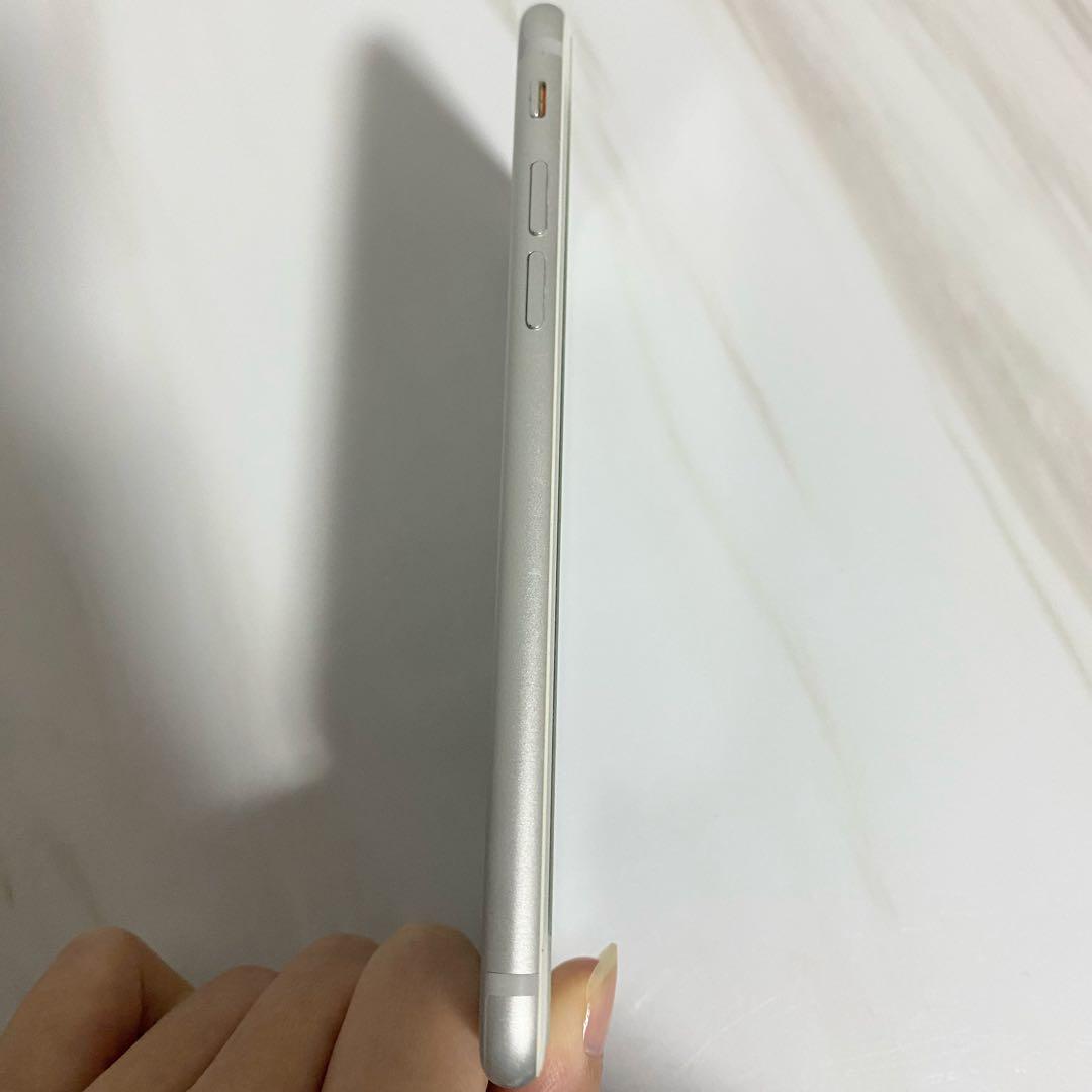 iPhone7本体 シルバー 中古品 本体