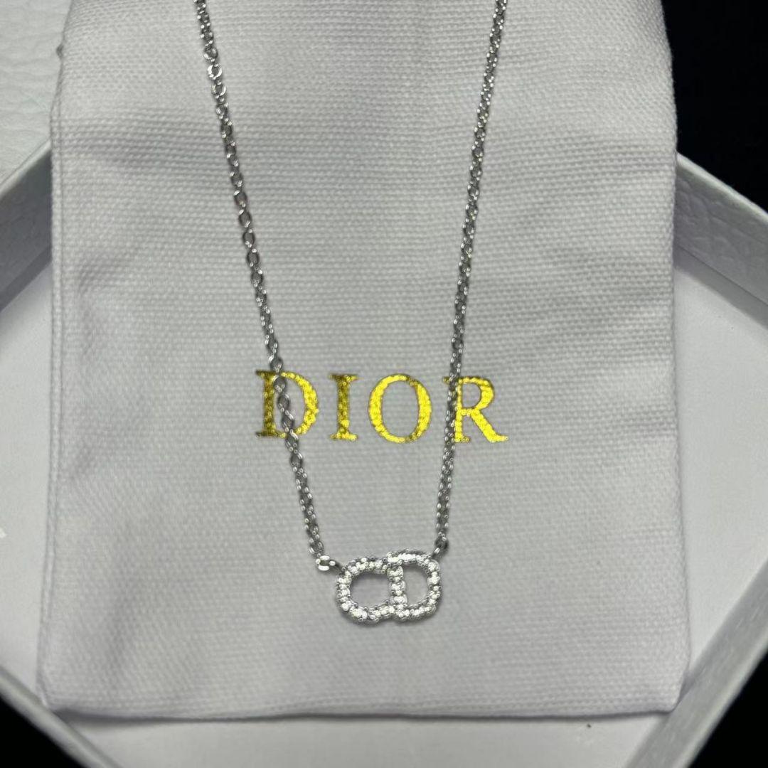 Dior Clair D Lune ラインストーン ネックレス シルバー Dior Clair D Lune ラインストーン ネックレス シルバー