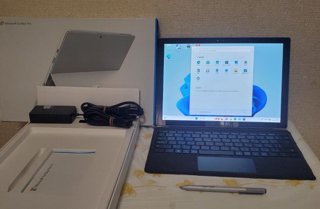 ★良品★ Surface Pro4 M3/4GB/128GB