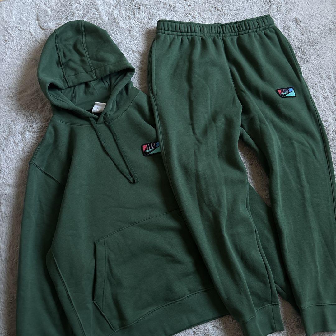 新品 NIKE ナイキ ワンポイントロゴ グリーン セットアップ Lサイズ