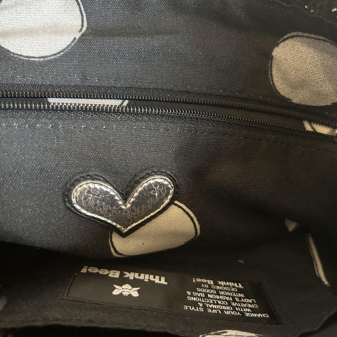 美品】Think Bee! Just Heart 花モチーフ黒トートバッグ - メルカリ
