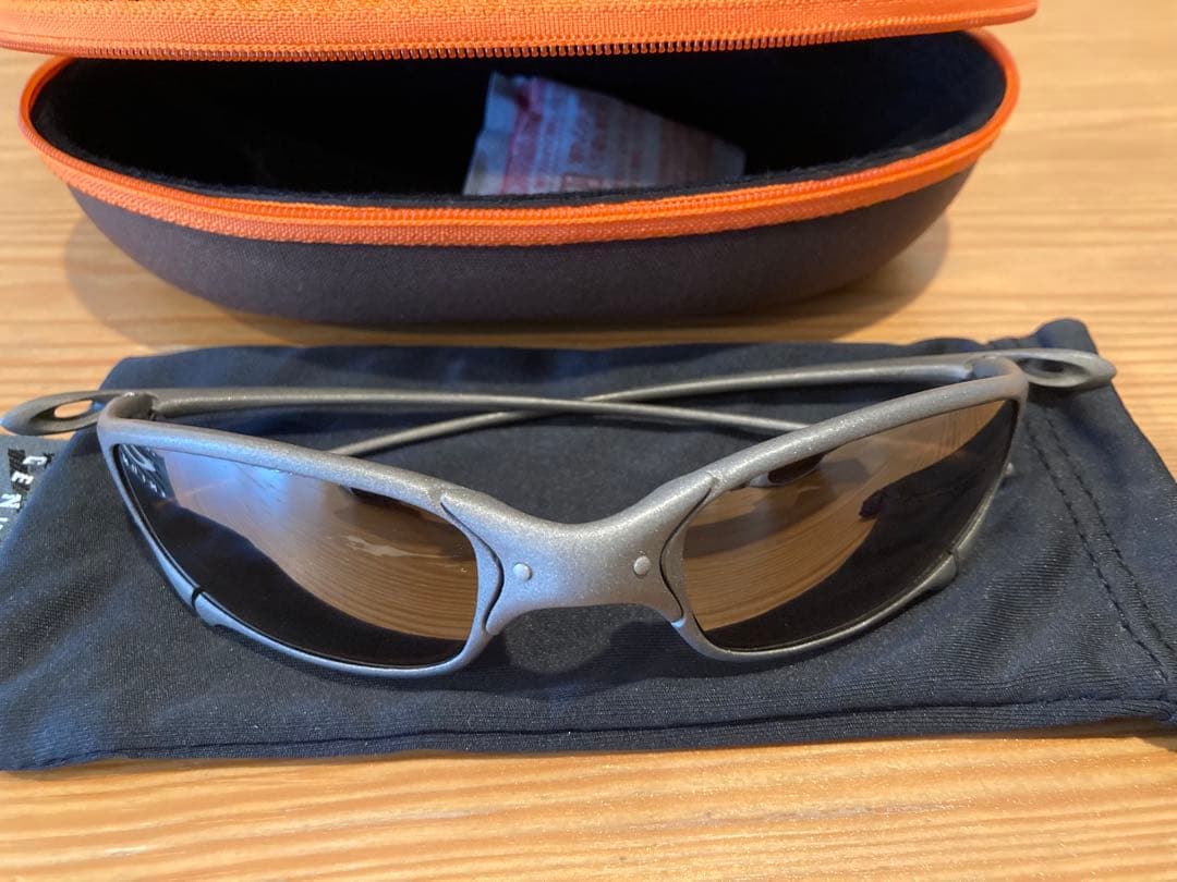 オークリー Juliet X-Metal VR28 Pol ― ほぼOAKLEY