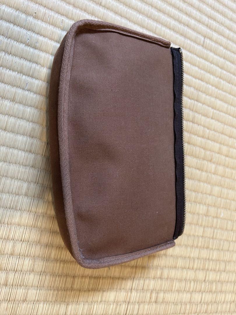 Louis Vuitton ブラウンポーチ