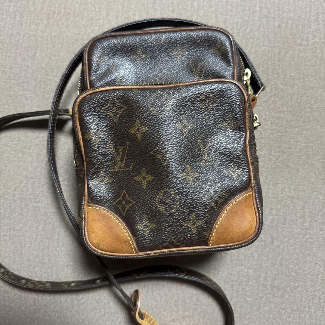 Louis Vuitton ショルダーバッグ ブラウン　アマゾン