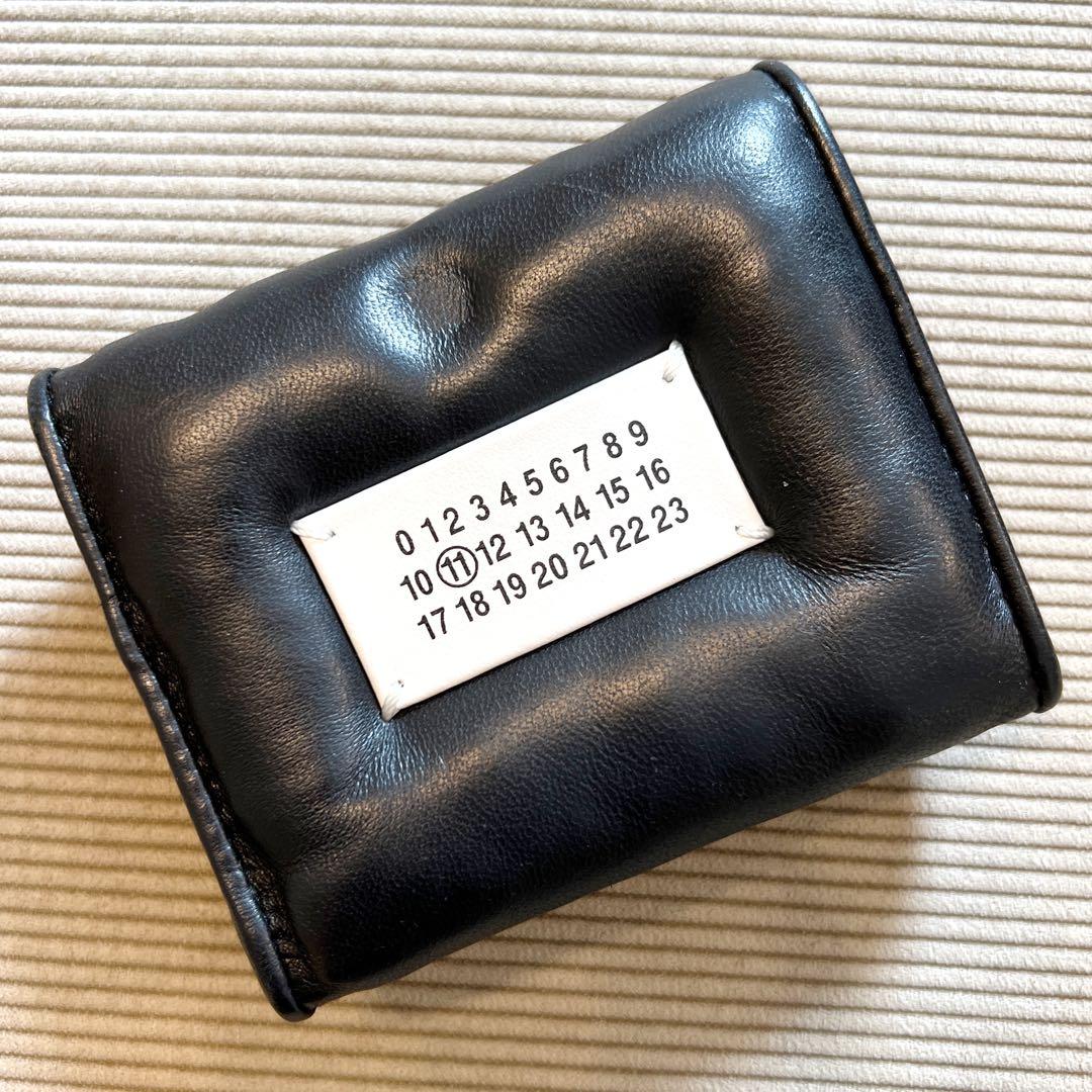 マルジェラ グラムスラム 三つ折り財布 エンベロープ 4ステッチ ブラックMaison Margiela