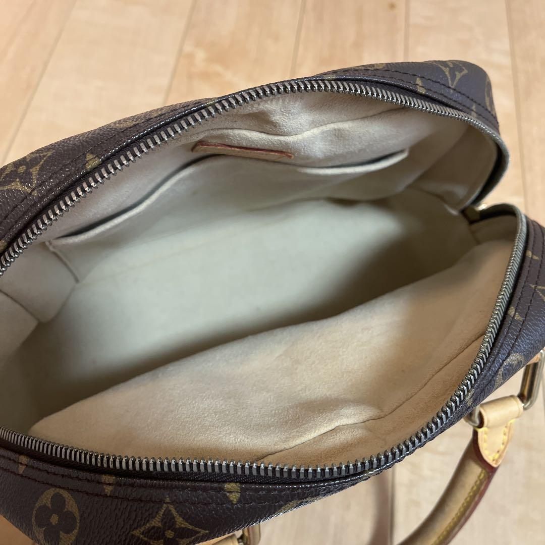 LOUIS VUITTON マンハッタン