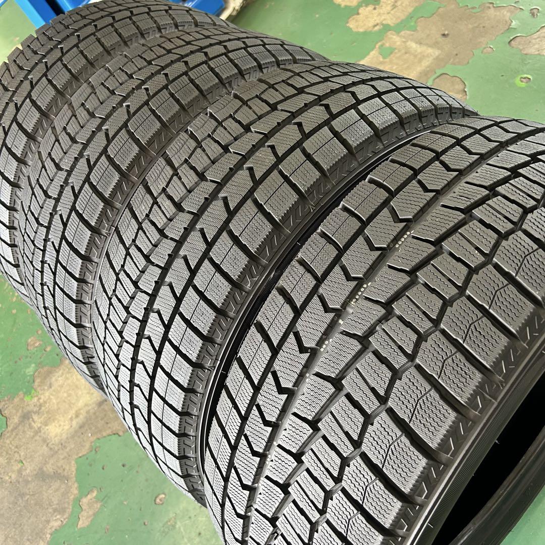中古スタッドレス225/55R17ダンロップ4本セット　フーガ、スカイライン等に