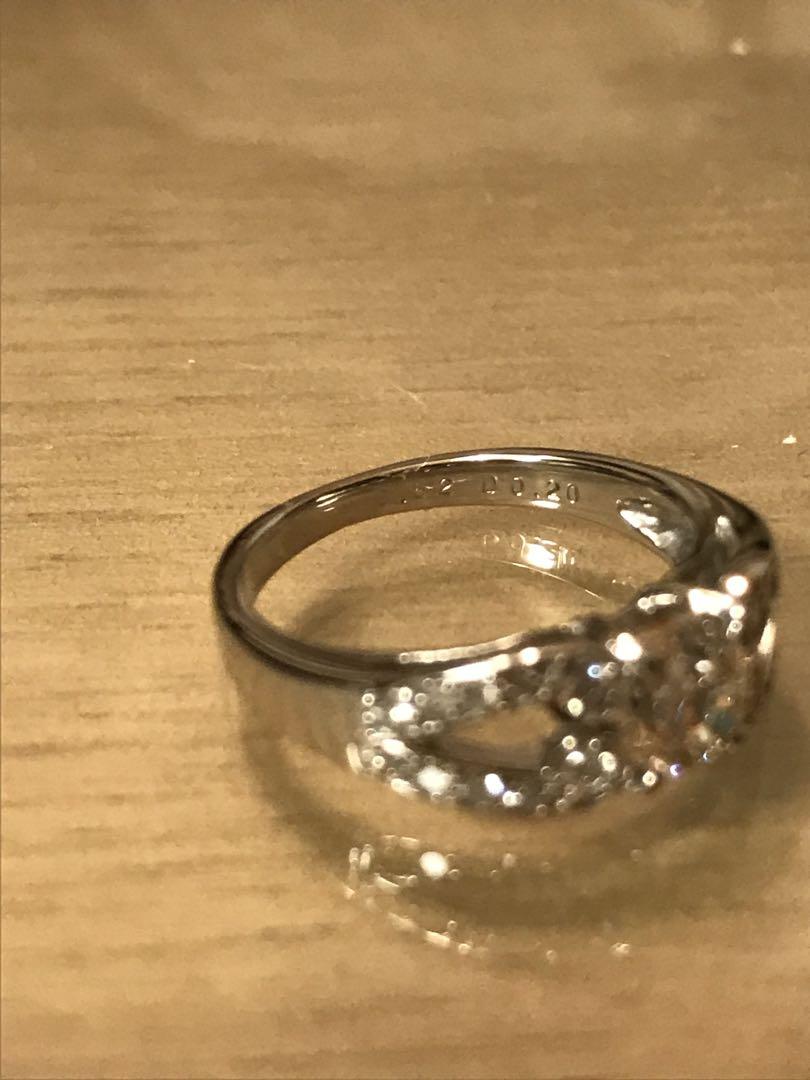 ✨試着のみ✨ダイヤモンド　リング　0.72ct pt900
