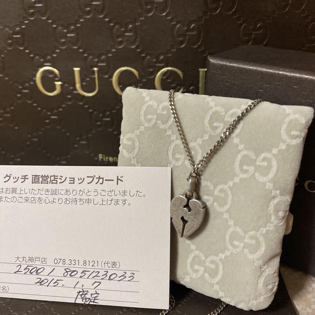 GUCCI ハート型ペンダントネックレス