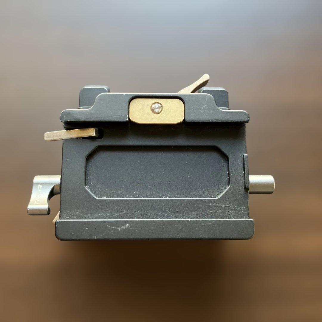 BMPCC4k用 TILTA 15mm LWS Baseplate Type I