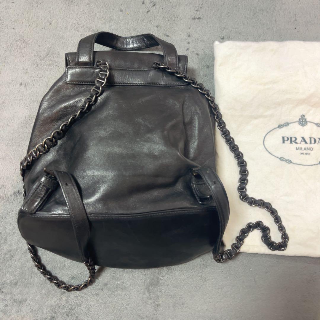 PRADA プラダ チェーン リュック 本革 バッグパック PRADA プラダ チェーン リュック 本革 バッグパック