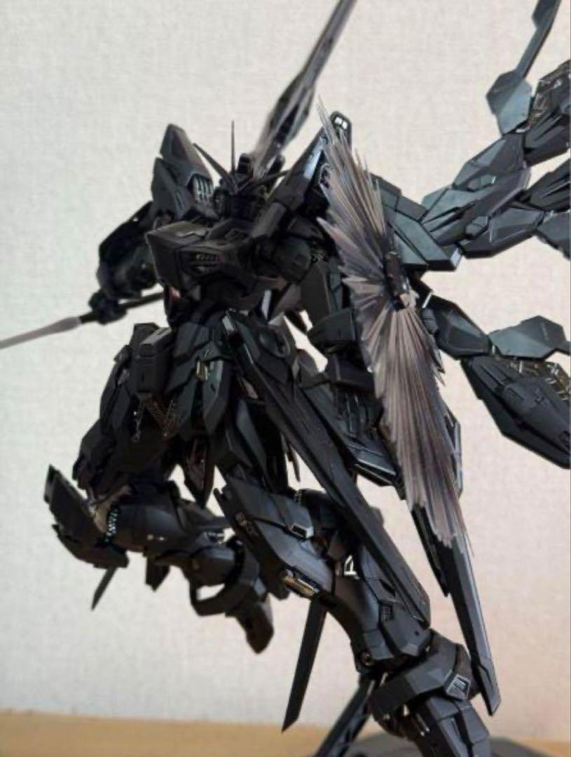 海外限定MGEXサイズ1/100ストライクフリダムガンダム　ミドナイト