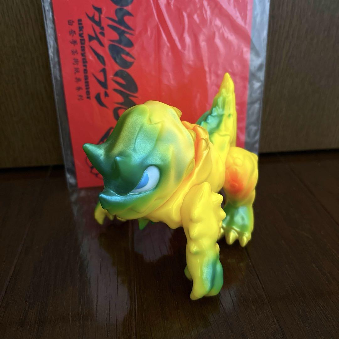 ユーキデイドリーマー　ダイノワン　ソフビ