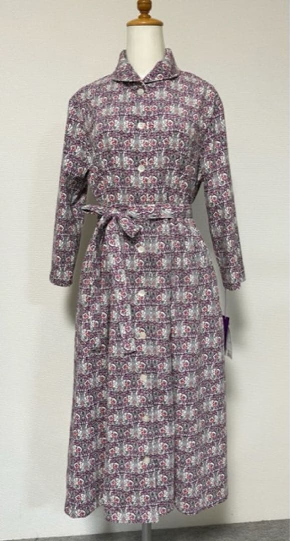 リバティ　ソフトコーデュロイショールカラー前開きワンピース(モリスバタフライ)P