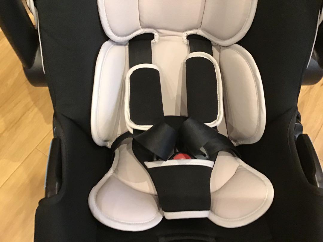 【日本育児】キャリー型ベビーシート・スマートキャリー&ベースセット スマートキャリー ISOFIX ベースセット 日本育児