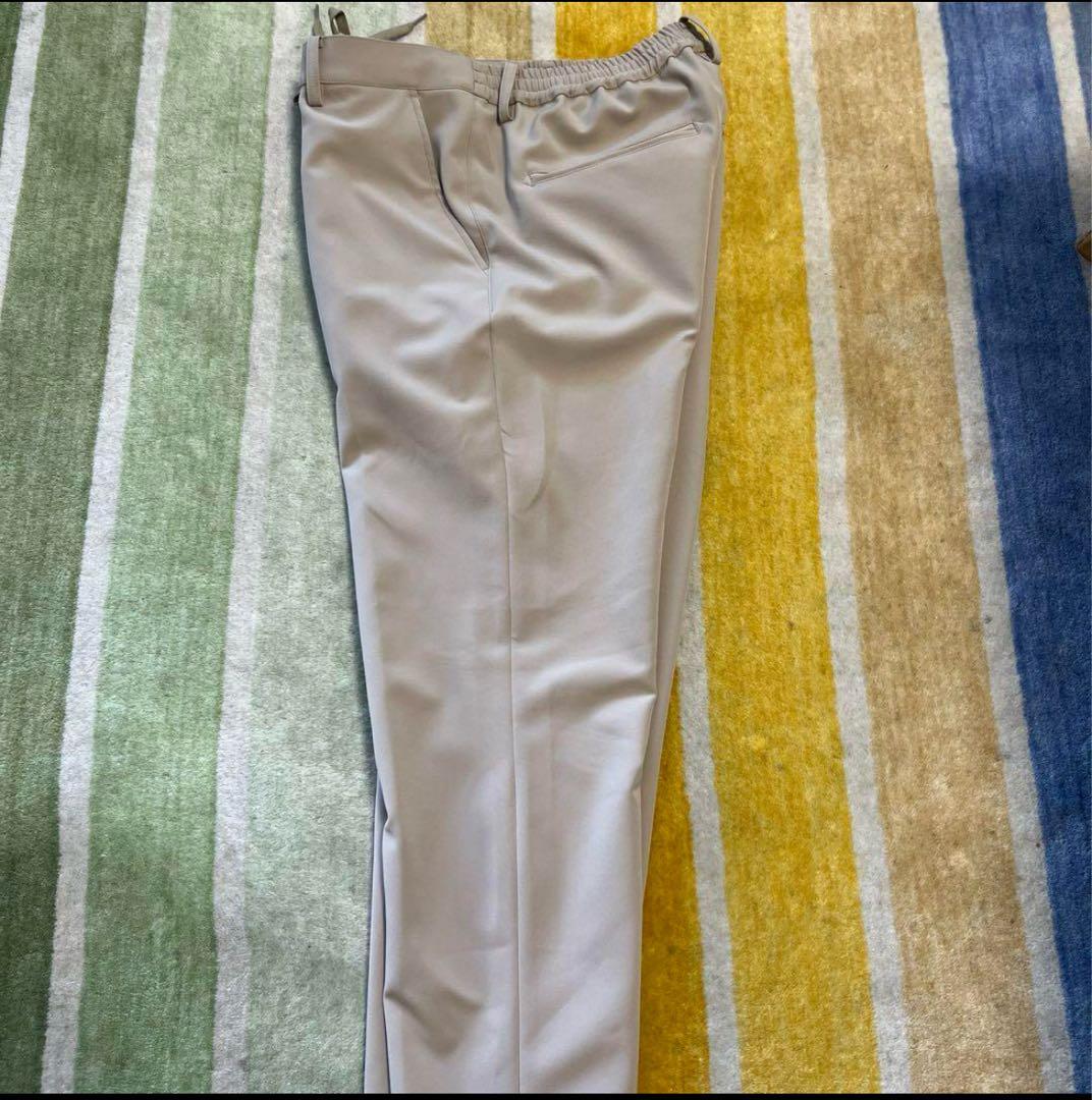 New Balance ベージュ スラックス　セットアップ