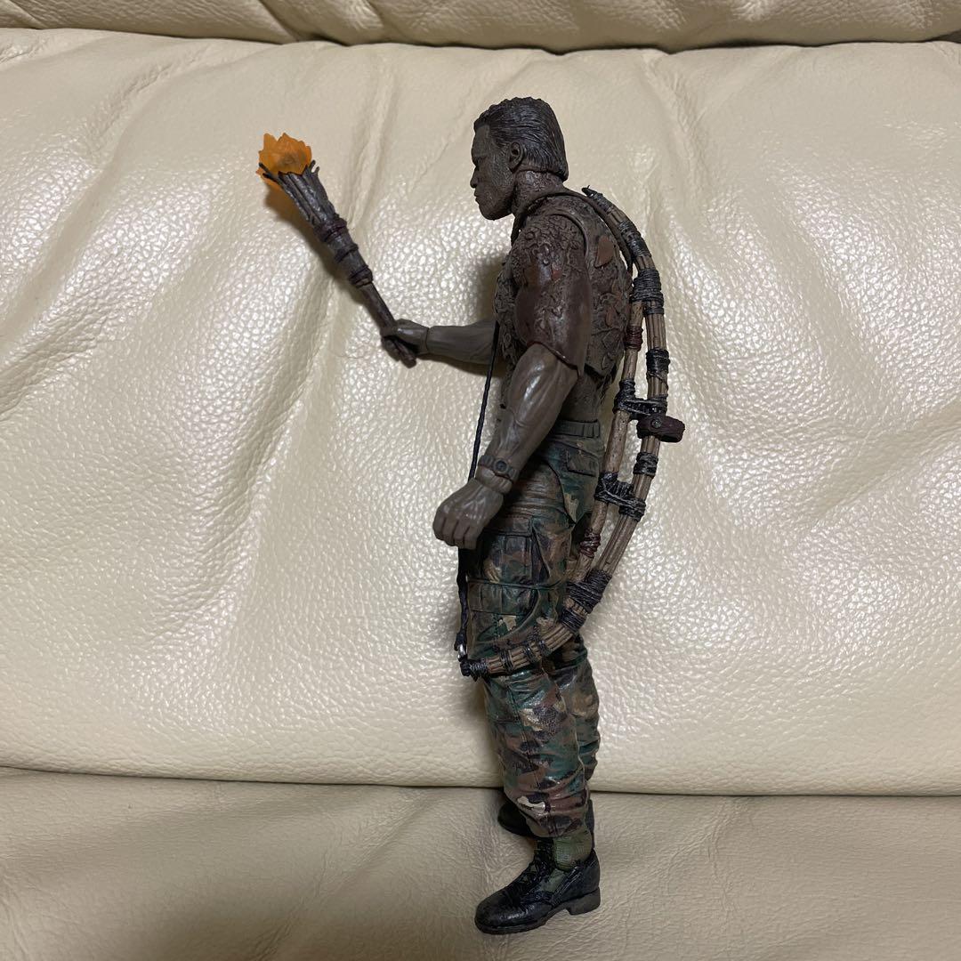 neca プレデター　ダッチ　フィギュア　ネカ