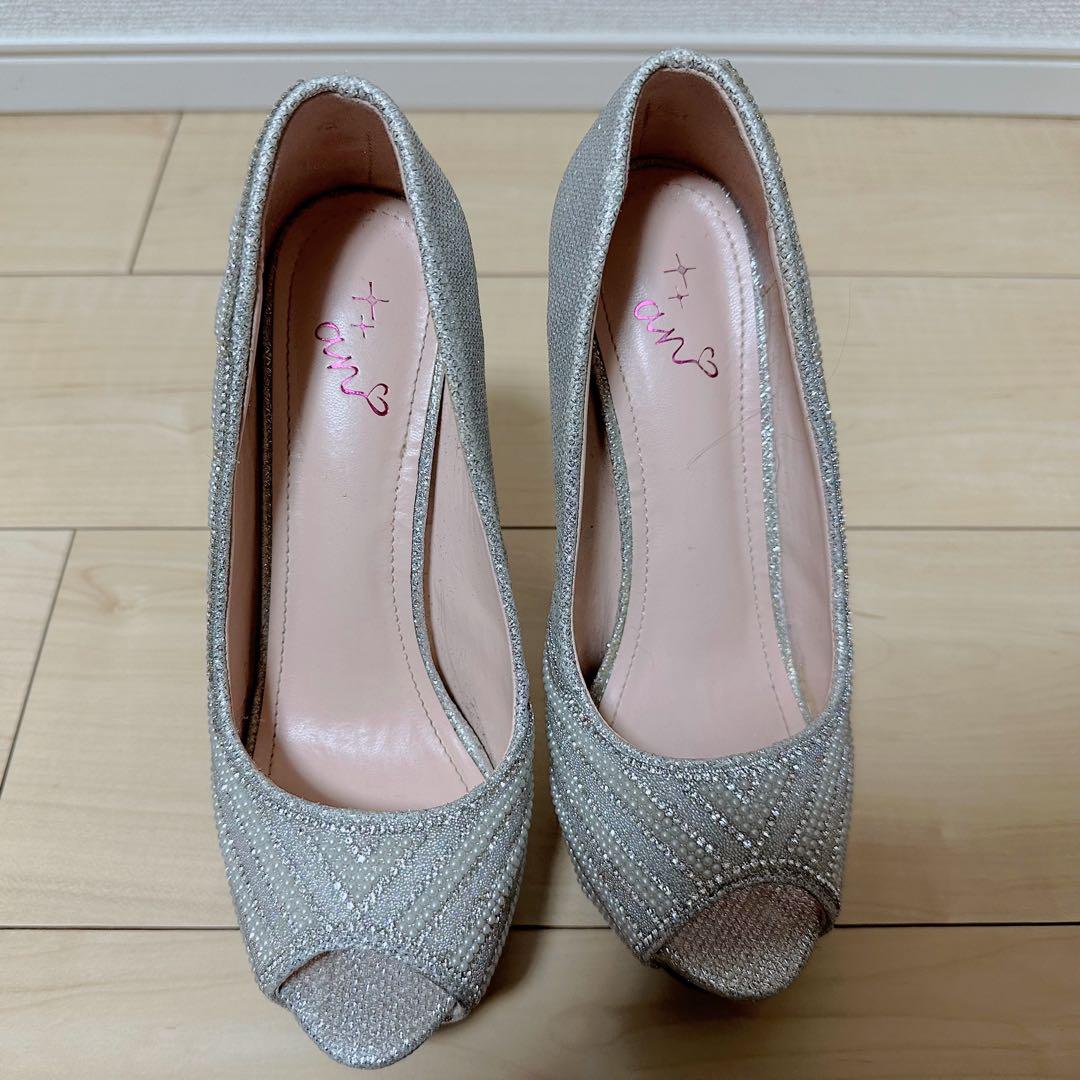an シルバー オープントゥ パンプス 高ヒール