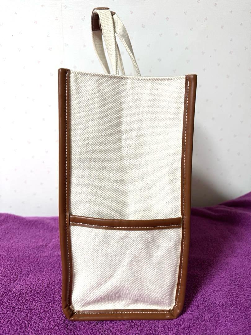 ぴなあぴ【小さな傷汚れあり】SEVENTEN 刺繍ワンポイントトートバッグ